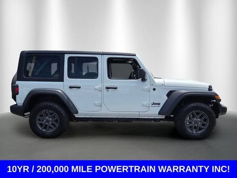 Used 2025 Jeep Wrangler Unlimited Sport AWD/4WD image 6