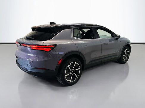 New 2026 Chevrolet Equinox EV LT FWD image 8