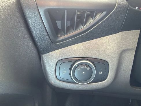 Used 2020 Ford Transit Connect XL FWD image 15