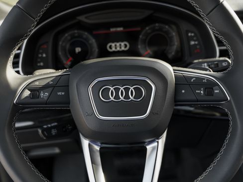 New 2026 Audi Q8 Premium Plus image 17