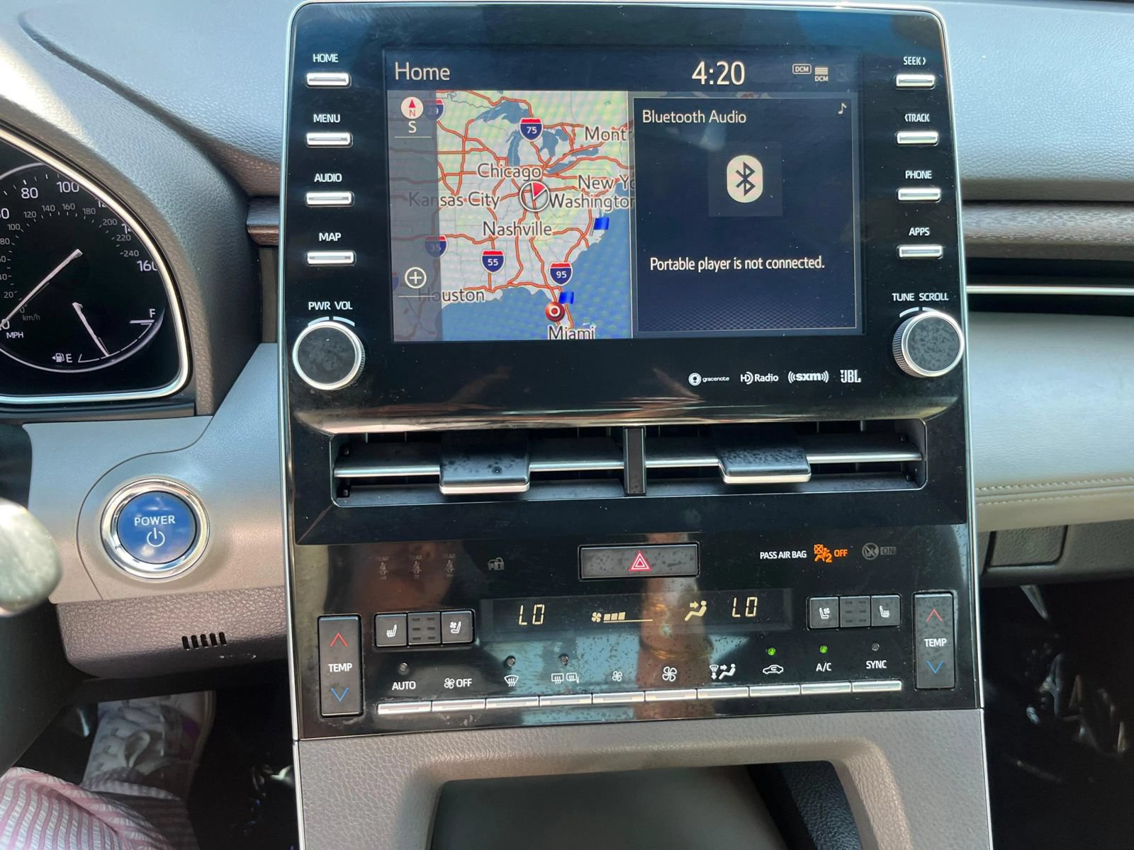 Used 2019 Toyota Avalon Limited w/ Advanced Safety Package FWD image 18
