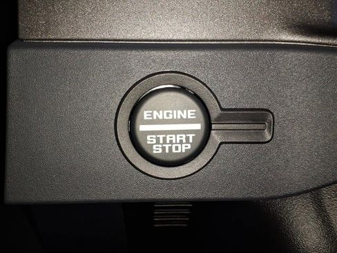 New 2025 Ford Bronco 2-Door w/ Sasquatch Package image 21