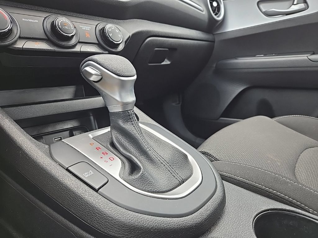 Certified 2023 Kia Forte LXS FWD image 23