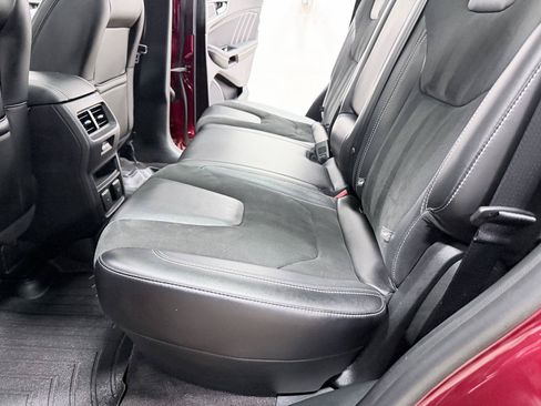 Used 2019 Ford Edge ST w/ Equipment Group 401A AWD/4WD image 36