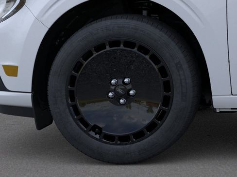 New 2026 Ford Maverick Lobo image 20