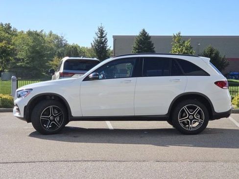Used 2022 Mercedes-Benz GLC 300 4MATIC image 21