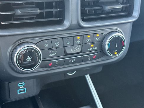 Used 2024 Ford Maverick XLT w/ XLT Luxury Package image 19