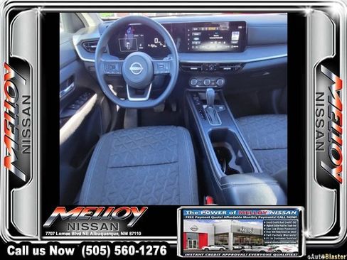 Used 2025 Nissan Kicks SV image 10