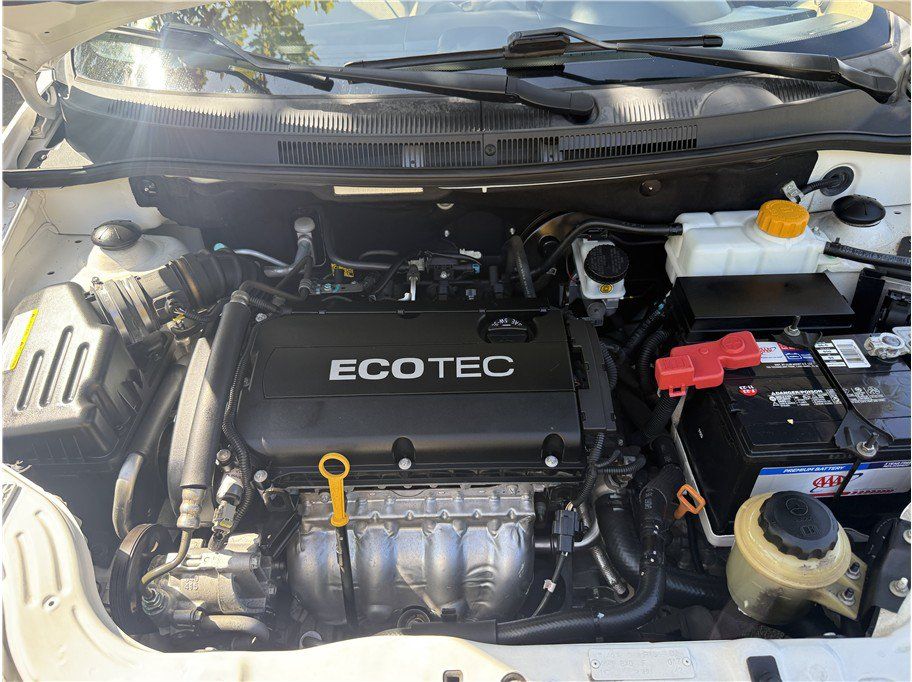 Used 2011 Chevrolet Aveo LT w/ Power and Convenience Package FWD image 12