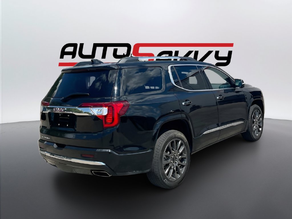 Used 2023 GMC Acadia Denali w/ Black Diamond Edition FWD image 7