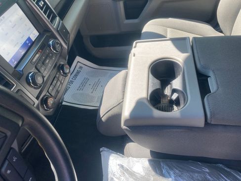 Used 2020 Ford F150 XLT image 30