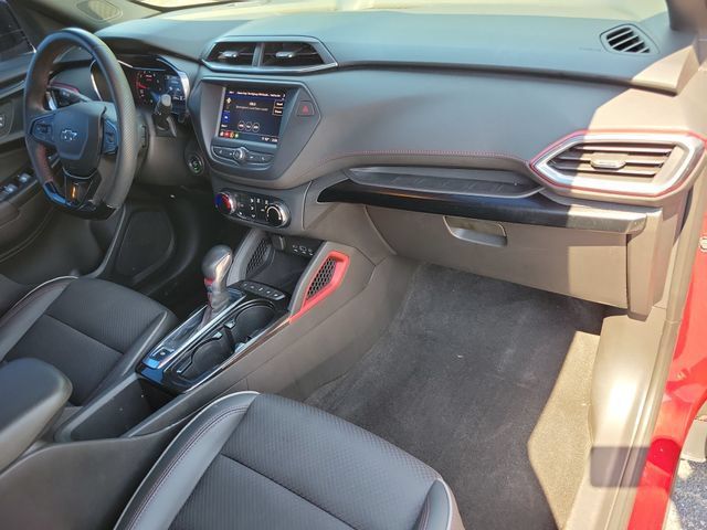 Used 2022 Chevrolet TrailBlazer RS FWD image 11