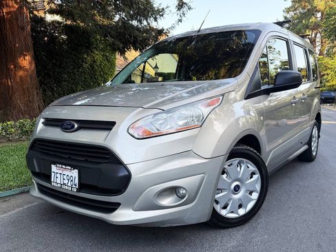 Used 2014 Ford Transit Connect XLT FWD image 1