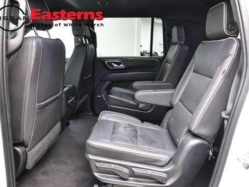 Used 2023 Chevrolet Suburban Premier RWD image 22