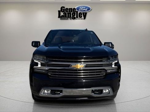 Used 2021 Chevrolet Silverado 1500 High Country w/ Technology Package AWD/4WD image 9