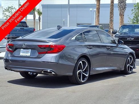 Used 2018 Honda Accord Sport image 7