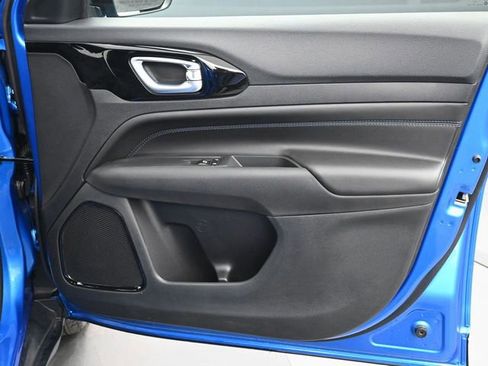 New 2026 Jeep Compass Latitude image 17