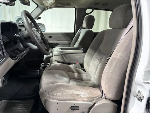 Used 2004 Chevrolet Tahoe 4WD w/ Skid Plate Package image 5