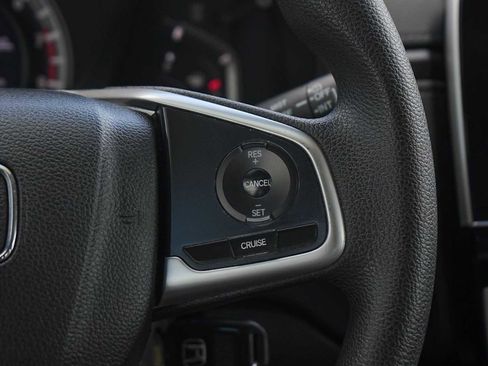 Used 2018 Honda CR-V LX image 18