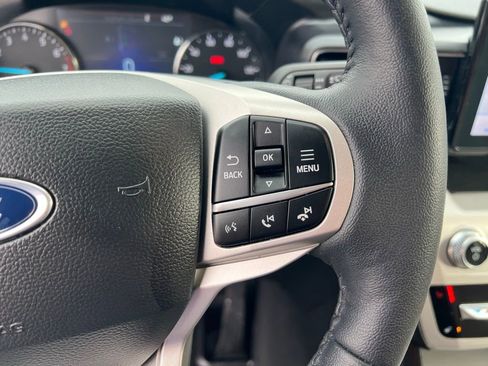 Used 2023 Ford Explorer XLT w/ Equipment Group 202A image 43