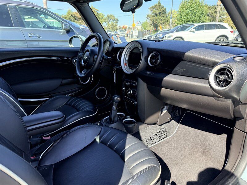 Used 2012 MINI Cooper Clubman S FWD image 22