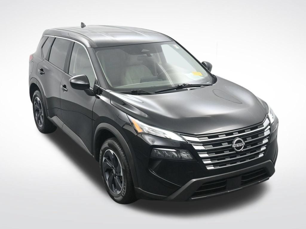 Used 2025 Nissan Rogue SV FWD image 23