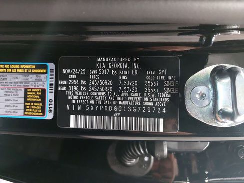 New 2025 Kia Telluride S image 39