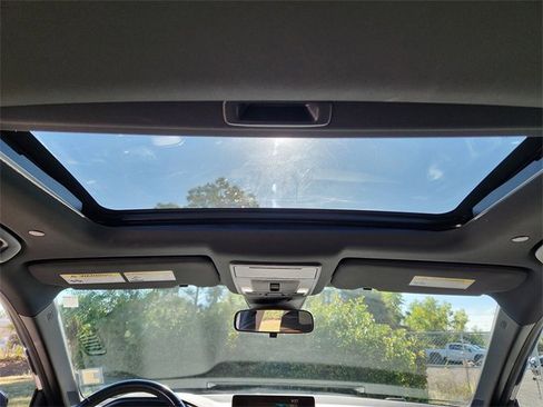 Used 2024 Honda CR-V Sport image 12