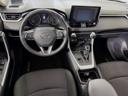 Used 2020 Toyota RAV4 XLE w/ Convenience Package AWD/4WD image 29