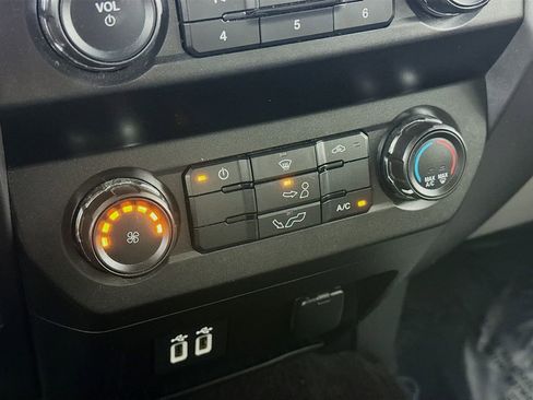 Used 2020 Ford F150 XLT AWD/4WD image 18
