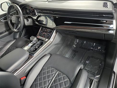 Used 2023 Audi SQ8 Prestige image 25