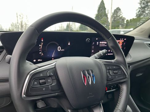 Used 2025 Buick Encore GX Preferred image 27