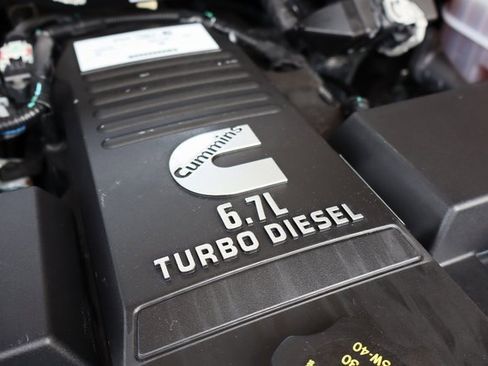 Used 2024 RAM 3500 Laramie w/ Night Edition image 57