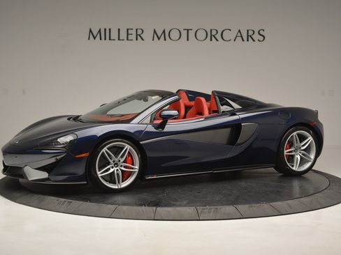 Used 2019 McLaren 570S Spider RWD image 2