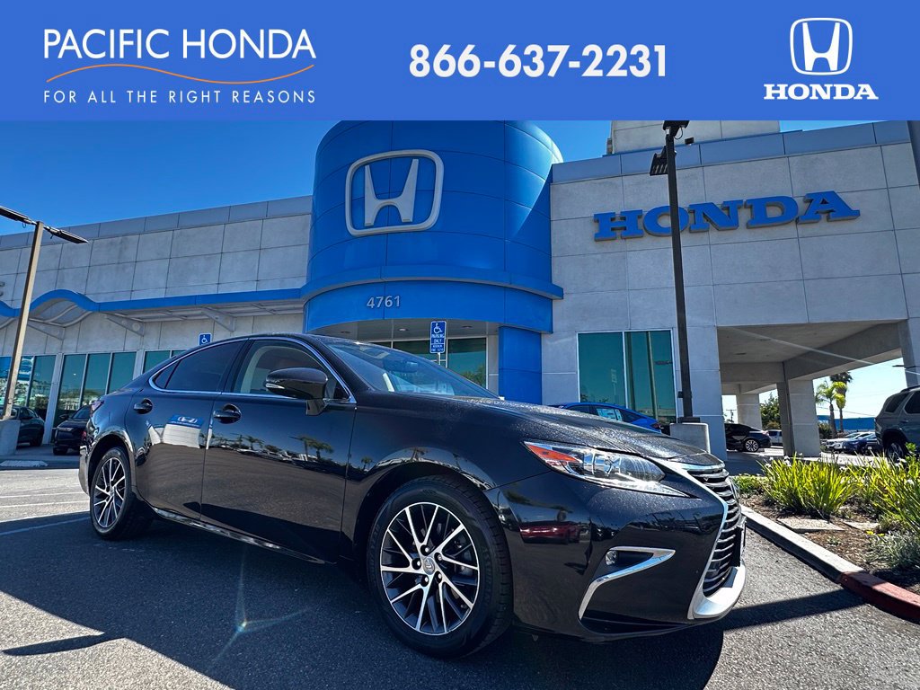 Used 2016 Lexus ES 350 w/ Premium Package w/Wood Trim FWD image 1
