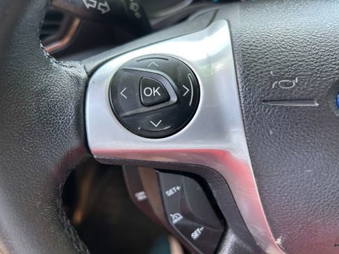 Used 2015 Ford Escape Titanium AWD/4WD image 17