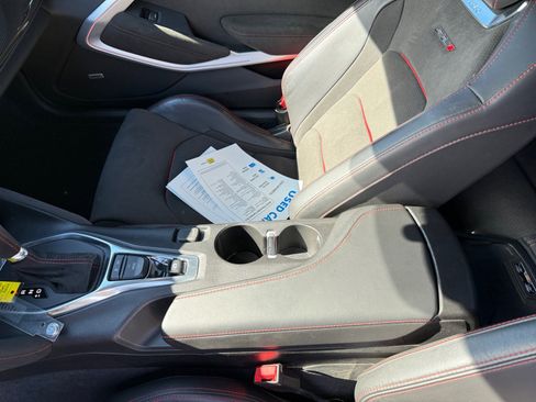 Used 2018 Chevrolet Camaro ZL1 image 14