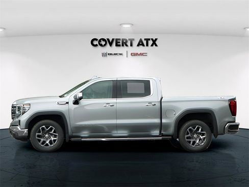 New 2026 GMC Sierra 1500 SLT image 4