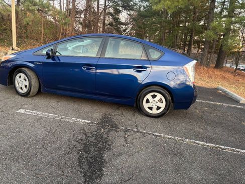 Used 2011 Toyota Prius Two image 8
