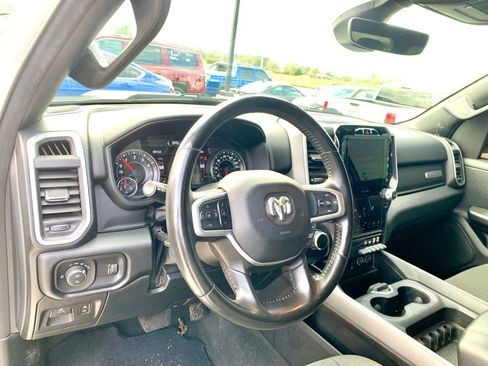 Used 2022 RAM 1500 Big Horn w/ Night Edition image 14