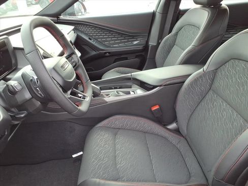 New 2026 Dodge Charger R/T AWD/4WD image 12