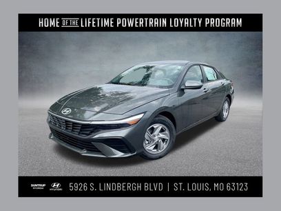 Used 2025 Hyundai Elantra SE