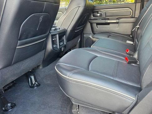 Used 2024 RAM 3500 Limited AWD/4WD image 8
