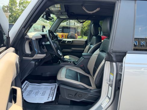 Used 2022 Ford Bronco Wildtrak AWD/4WD image 10
