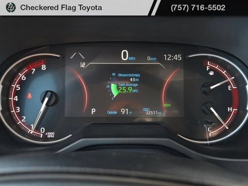 Used 2025 Toyota RAV4 XLE FWD image 11