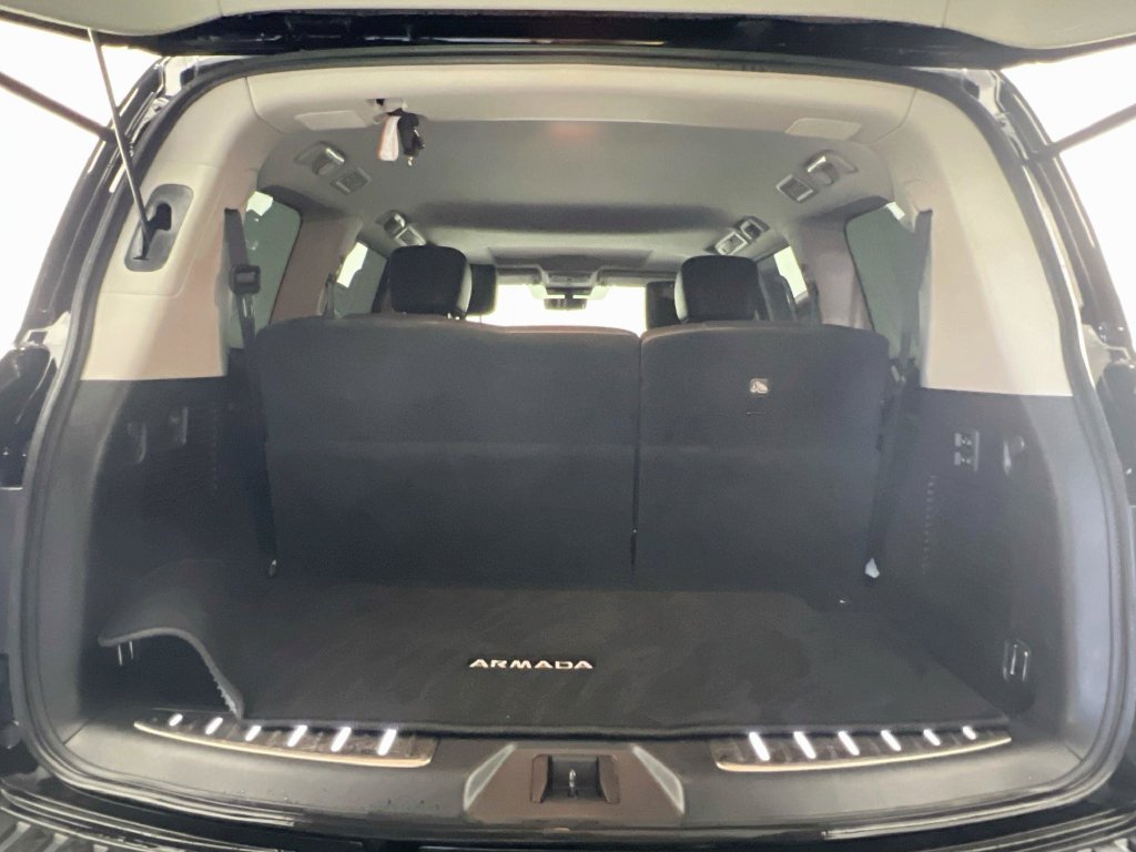 Used 2021 Nissan Armada Platinum w/ Captain's Chairs Package RWD image 32