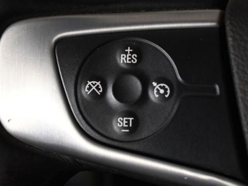 Used 2016 GMC Sierra 1500 SLE w/ SLE Value Package AWD/4WD image 34