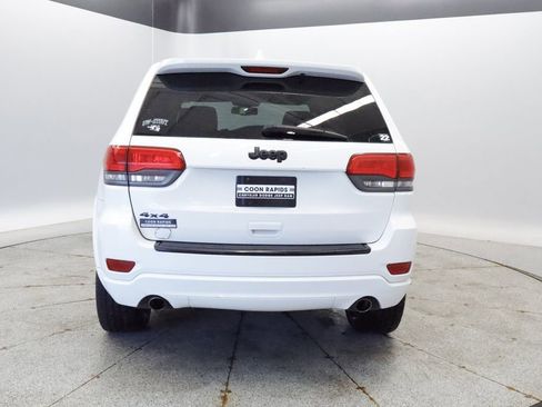 Used 2015 Jeep Grand Cherokee Altitude AWD/4WD image 4