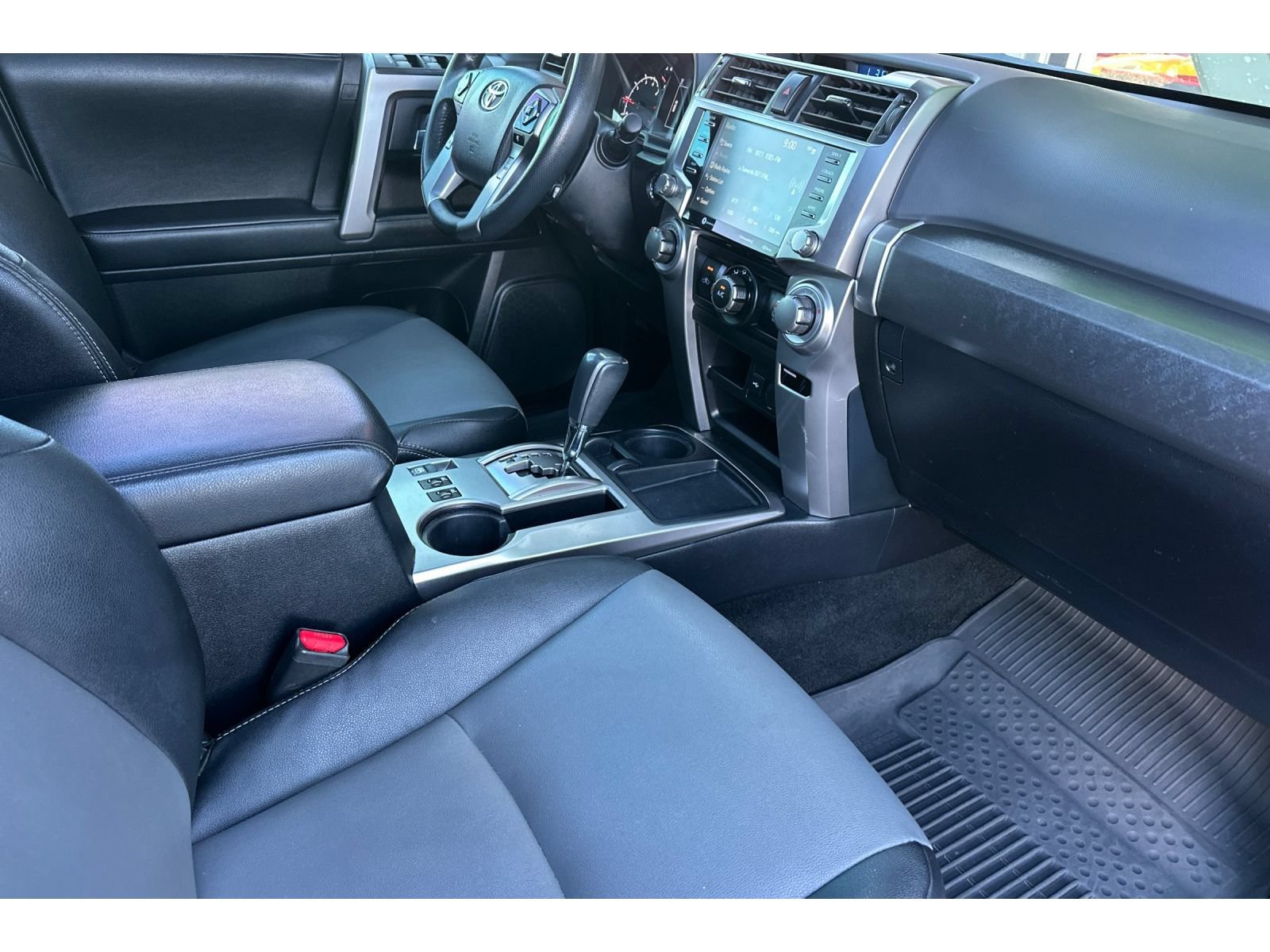 Certified 2022 Toyota 4Runner SR5 Premium w/ Moonroof Package RWD image 18