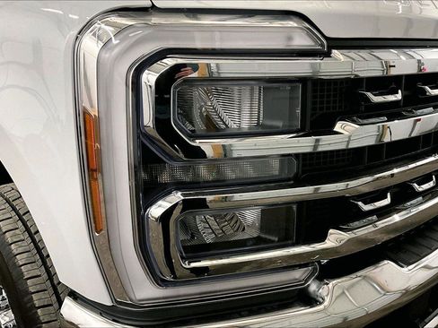 New 2026 Ford F250 Lariat image 27